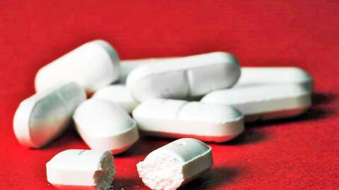 Dùng paracetamol trong điều trị sốt xuất huyết thế nào cho đúng?