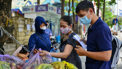 Giải cứu vải thiều Bắc Giang với giá 20.000 đồng/kg ở Hà Nội