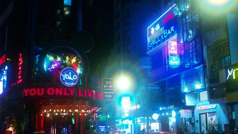 'Phố Tây' Bùi Viện vắng như 'chùa Bà Đanh' vì dịch virus corona