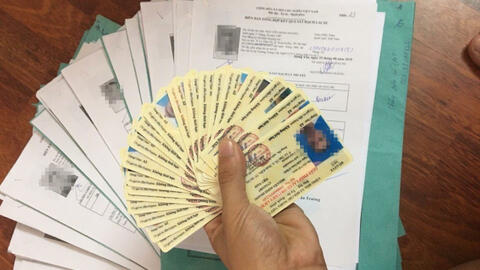 Bộ trưởng Công an lý giải việc cần đổi giấy phép lái xe giấy sang thẻ nhựa PET