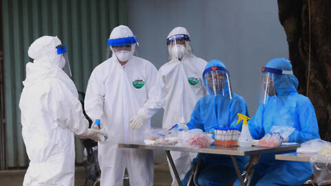 Cảnh báo virus Covid-19 lây lan trong không khí tới 10m