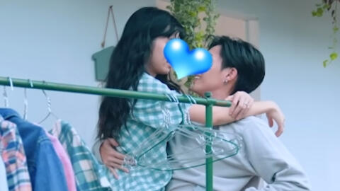 Cặp sao Việt liên tục dính tin đồn hẹn hò vì quá tình tứ, không rời nhau nửa bước trên phim trường