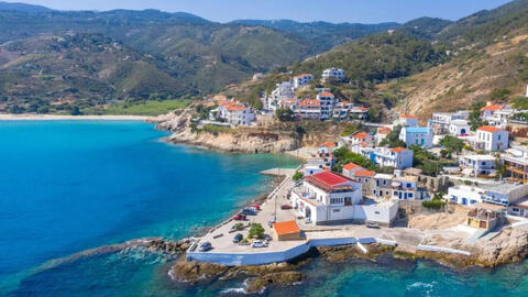 Hòn đảo có 1/3 dân số sống thọ đến 90 tuổi, 1 trong 5 bí quyết trường thọ là điều người Việt hay làm