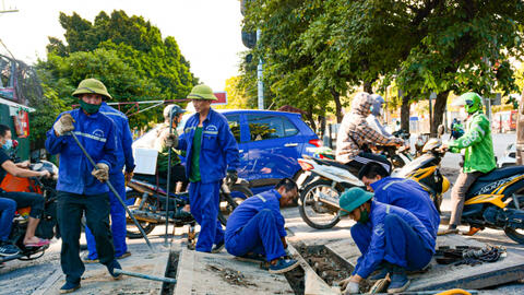 Mưu sinh dưới cái nóng trên 40 độ C