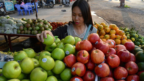 Lo ngại trái cây không rõ nguồn gốc: Tổng cục Quản lý thị trường đề xuất dán nhãn cho nông sản