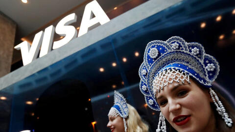 Visa và Mastercard thông báo dừng giao dịch với Nga