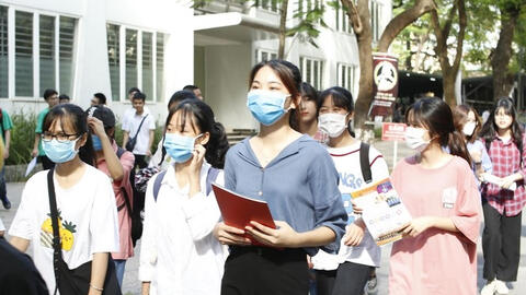 Thí sinh cần làm gì sau khi biết điểm chuẩn đại học?