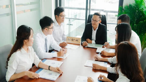 Vì sao cần thuê luật sư tư vấn - giải quyết tranh chấp đất đai?