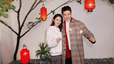 Cặp đôi Triệu Lệ Dĩnh và Phùng Thiệu Phong chính thức ly hôn sau 3 năm bên nhau