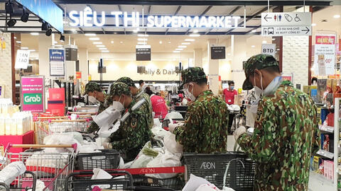 Nhu cầu thực phẩm tăng mạnh, đơn hàng đi chợ giùm tắc nghẽn