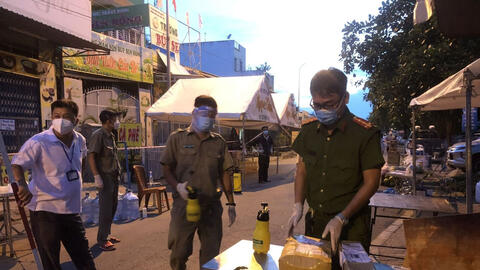 Quận Bình Tân phong tỏa 3 khu phố từ 0h ngày 20/6