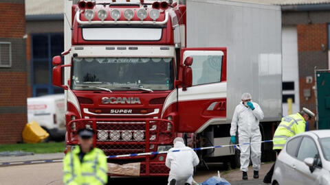 4 bị cáo trong vụ 39 thi thể trong xe tải ở Anh bị tuyên án từ 13 đến 27 năm tù