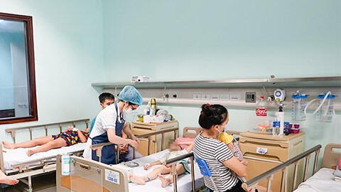 Bệnh viện Nhi Trung ương ghi nhận hơn 1.400 ca mắc virus Adeno