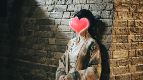 Mỹ nhân "Vân chi vũ" ôm bụng bầu khiến khán giả phấn khích