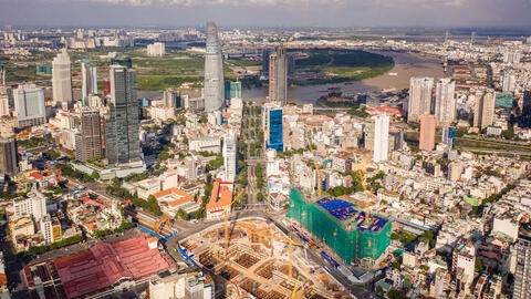 Lộ trình mở cửa kinh tế của các tỉnh tâm dịch phía Nam