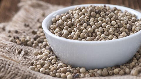 Giá tiêu còn 72.000-76.000 đồng/kg