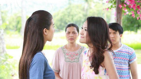 Tái mặt khi chị dâu đòi ly hôn nếu tôi không rời khỏi nhà chồng