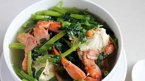 Món ngon mỗi ngày: Cách nấu canh ghẹ rau muống thanh mát, ngọt lành