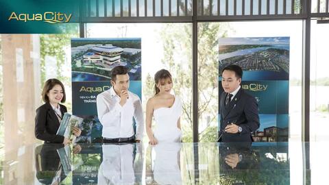 Thúy Diễm: “Với tôi, cuộc sống viên mãn là khi được ở cạnh gia đình”