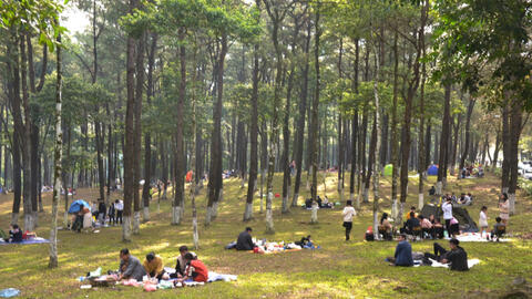 Người Hà Nội đi chơi, nghỉ dưỡng ngày cuối tuần