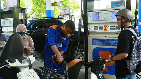 Giá xăng dầu đồng loạt giảm từ 15h ngày 1/8