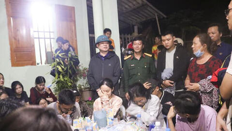 Bắc Kạn: 27 học sinh bị mắc kẹt trên núi khi đi dã ngoại