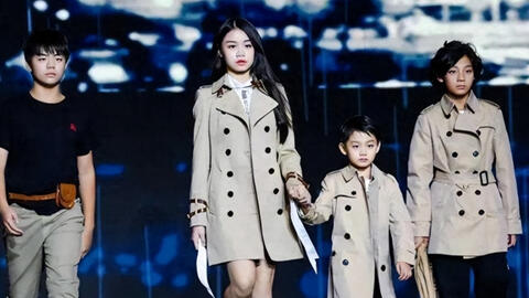 "Bà mẹ tuyệt vời nhất MXH" sinh 4 đứa con: 1 thành sao nhí, 1 người nổi tiếng khắp cõi mạng và 2 "học bá"