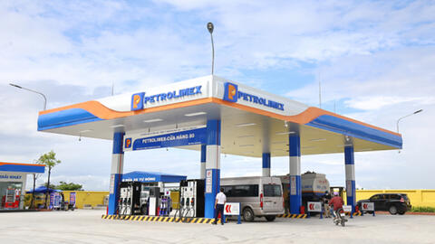 Từ 15h chiều nay, giá xăng tiếp tục tăng mạnh