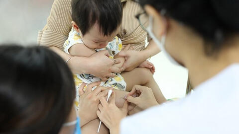 Phân bổ 185.000 liều vaccine '5 trong 1' cho 49 tỉnh, thành phố