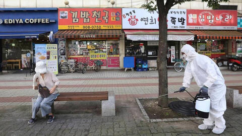 Hàn Quốc đứng trước nguy cơ làn sóng dịch bệnh tái bùng phát