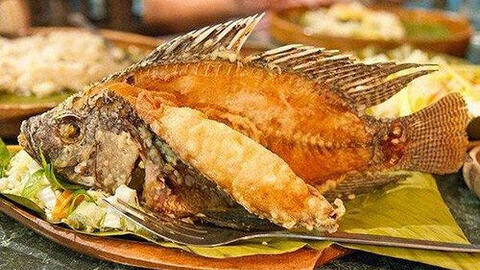 Mẹo vệ sinh lò vi sóng siêu nhanh, chị em không nên bỏ qua