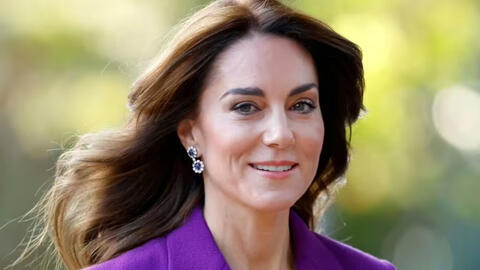 Chuyên gia hoàng gia: Vương phi Kate đang "bị bắt nạt" vì một điều thuộc về quyền riêng tư, người hâm mộ làm ra hành động không nên có