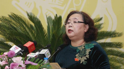 Hà Nội nói gì về việc ‘lãnh đạo dùng xe công đi ăn sáng’?