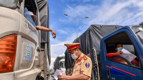 Lao động, doanh nghiệp gặp nhiều khó khăn với giấy xét nghiệm Covid-19