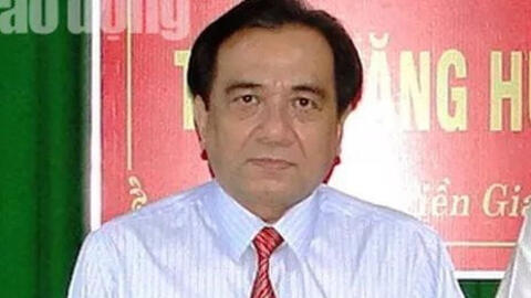 Chánh văn phòng Sở Y tế Tiền Giang bị bắt