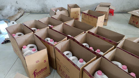 Triệt phá xưởng sản xuất nước giặt, chất tẩy giả cực lớn