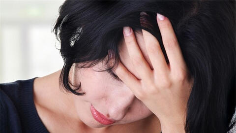 Gửi ảnh gợi cảm cho chồng sắp cưới, hóa ra anh ấy không phải người duy nhất "được xem"