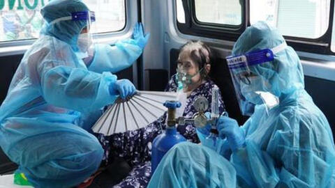 Bác sĩ Trương Hữu Khanh: Đừng để hết là F0, vẫn "gục" vì lo âu