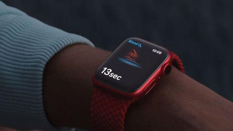 Cách đo SpO2 trên các mẫu smartwatch Apple va Samsung