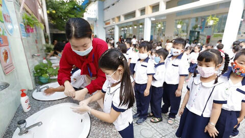 Hơn 40.000 ca nghi nhiễm và nhiễm Covid-19 là học sinh TP.HCM, quận nào nhiễm nhiều nhất?