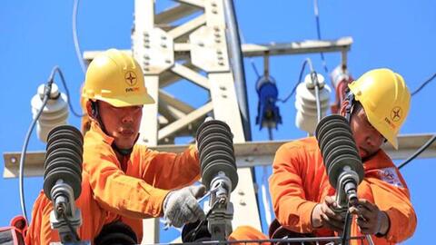 EVN đề xuất giảm 10% giá điện sinh hoạt từ tháng 4