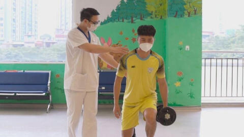 Vinmec hỗ trợ điều trị cho các cầu thủ bóng đá quốc gia Việt Nam