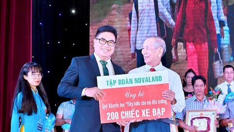 Tập đoàn Novaland nhân đôi niềm vui cho học sinh trước thềm năm học mới
