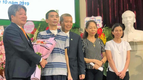 Bệnh nhân ghép phổi đầu tiên được xuất viện