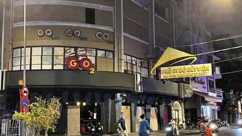 TP.HCM cân nhắc mở lại một số dịch vụ