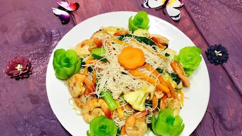 Món ngon mỗi ngày: Bún xào hải sản