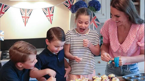 Vương phi Kate sắp đón sinh nhật 42 tuổi: Năm nào cũng được 3 con tự tay chuẩn bị quà, kể ra khiến người hâm mộ cũng bất ngờ theo