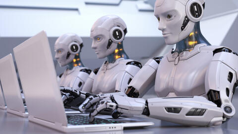 Phần mềm coder mất 4 tuần để làm, bot ChatGPT chỉ tốn 7 phút: Cách AI tự vận hành công ty lập trình cho thấy con người 'không có tuổi'