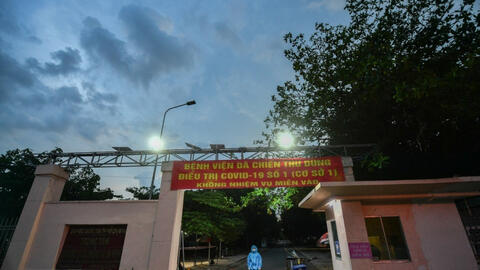 Các chuyên gia phân tích lợi hại của phương án điều trị F0 tại nhà