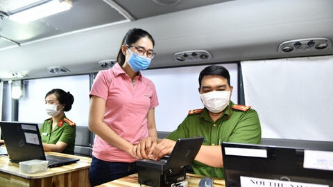 Một số địa phương đã tạm dừng làm căn cước công dân gắn chip